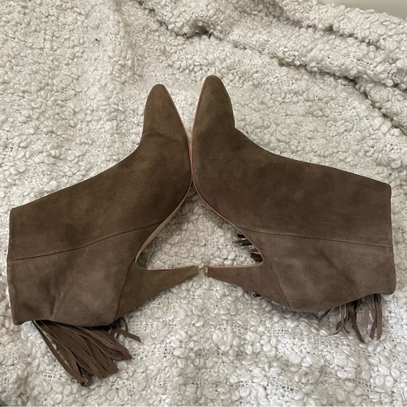 Charles Jourdan Paris Leather and Suede Tassel Heeled Boots 9 - Picture 3 of 8